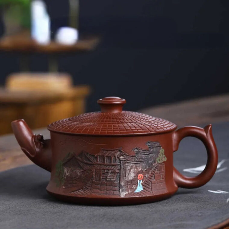 Full Handmade Yixing Zisha Teapot [Tianxia Liangcang Pot] (Zao Hong Ni – 400ml)