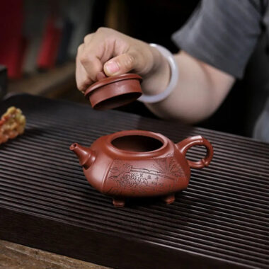 Full Handmade Yixing Zisha Teapot [Wealthy Bamboo] (Hong Pi Long – 290ml)
