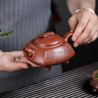 Full Handmade Yixing Zisha Teapot [Wealthy Bamboo] (Hong Pi Long – 290ml)