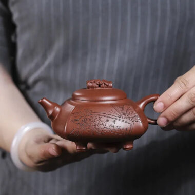 Full Handmade Yixing Zisha Teapot [Wealthy Bamboo] (Hong Pi Long – 290ml)