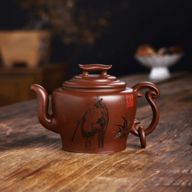 Full Handmade Yixing Zisha Teapot [Wengu Zhixin] (Di Cao Qing – 460ml)