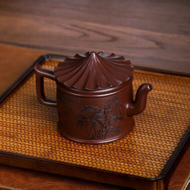 Full Handmade Yixing Zisha Teapot [World Granary] (Zi Jia Ni – 280ml)