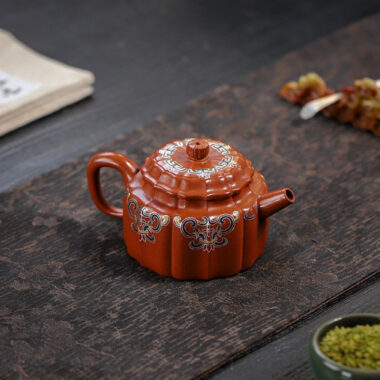 Full Handmade Yixing Zisha Teapot [Wucai De Zhong] (Xiao Meiyao Zhu Ni – 150ml)