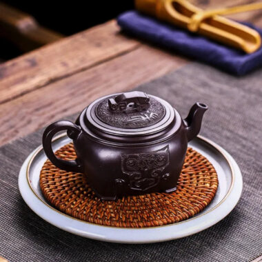 Full Handmade Yixing Zisha Teapot [Xian Rui] (Zi Jia Ni – 280ml)