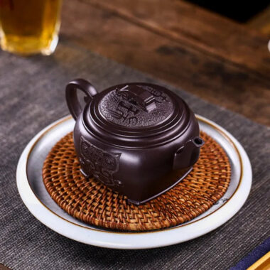Full Handmade Yixing Zisha Teapot [Xian Rui] (Zi Jia Ni – 280ml)