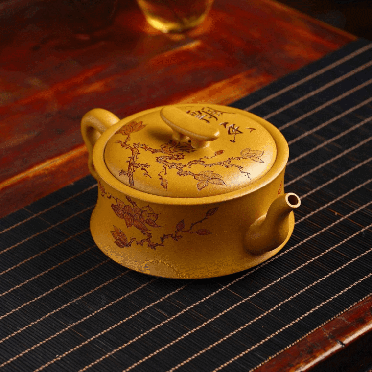 Full Handmade Yixing Zisha Teapot [Xiangyuan Yiqing] (Huangjin Duan – 300ml)