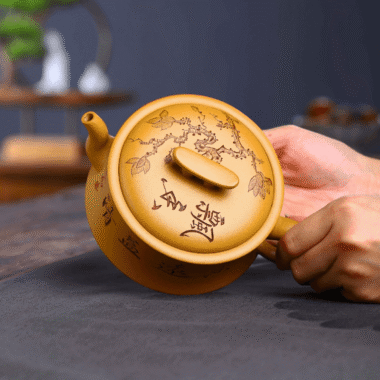 Full Handmade Yixing Zisha Teapot [Xiangyuan Yiqing] (Huangjin Duan – 300ml)