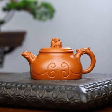 Full Handmade Yixing Zisha Teapot [Xiangyun Ruyi Pot] (Jiang Po Ni – 300ml)