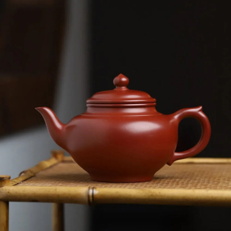 Full Handmade Yixing Zisha Teapot [Xiao Ying Pot] (Dahongpao – 250/320/360ml)