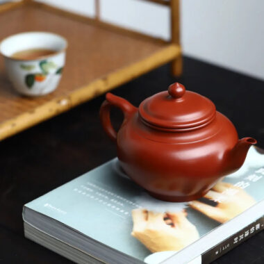 Full Handmade Yixing Zisha Teapot [Xiao Ying Pot] (Dahongpao – 250/320/360ml)