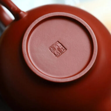 Full Handmade Yixing Zisha Teapot [Xiao Ying Pot] (Dahongpao – 250/320/360ml)