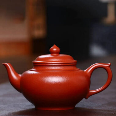 Full Handmade Yixing Zisha Teapot [Xiao Ying Pot] (Xiao Meiyao Zhu Ni – 200ml)