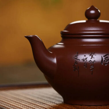 Full Handmade Yixing Zisha Teapot [Xiao Ying Pot] (Zi Ni – 220ml)