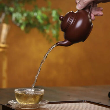Full Handmade Yixing Zisha Teapot [Xiao Ying Pot] (Zi Ni – 230ml)