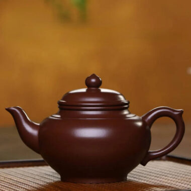 Full Handmade Yixing Zisha Teapot [Xiao Ying Pot] (Zi Ni – 230ml)