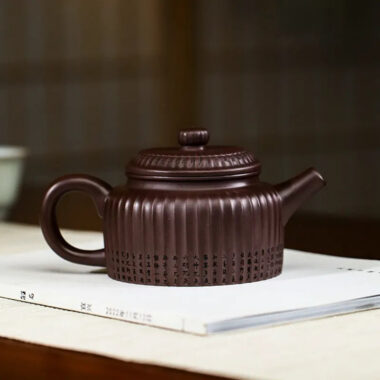 Full Handmade Yixing Zisha Teapot [Xin Jing De Zhong] (Zi Jia Ni – 350ml)