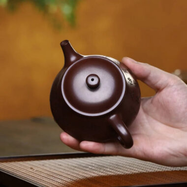 Full Handmade Yixing Zisha Teapot [Xin Pan Pot] (Zi Ni – 200ml)