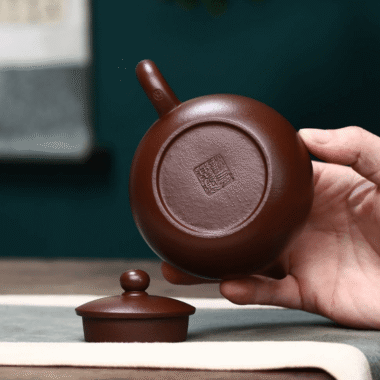 Full Handmade Yixing Zisha Teapot [Xishi Pot] (Lao Zi Ni – 260ml)
