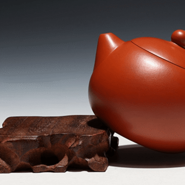 Full Handmade Yixing Zisha Teapot [Xishi Pot] (Zhu Ni – 260ml)