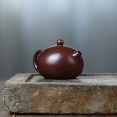 Full Handmade Yixing Zisha Teapot [Xishi Pot] (Zi Zhu Ni – 120/200ml)