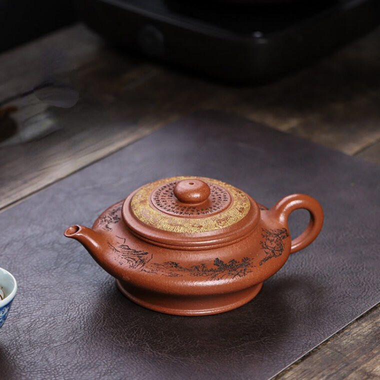 Full Handmade Yixing Zisha Teapot [Xu Bian] (Hong Jiang Po Ni – 430ml)