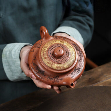 Full Handmade Yixing Zisha Teapot [Xu Bian] (Hong Jiang Po Ni – 430ml)