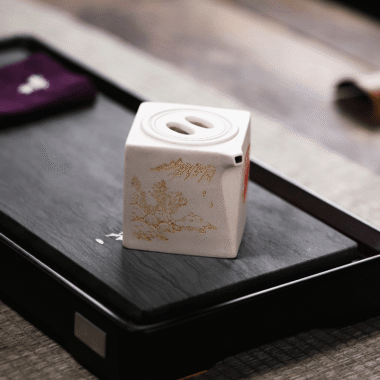 Full Handmade Yixing Zisha Teapot [Yang Xian Sifang] (Bai Duan Ni – 200ml)