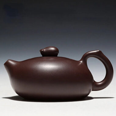 Full Handmade Yixing Zisha Teapot [Yao Yuan Pot] (Lao Zi Ni – 200ml)
