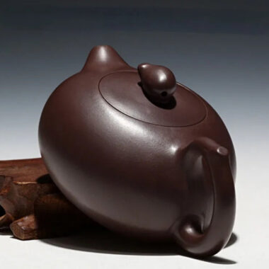 Full Handmade Yixing Zisha Teapot [Yao Yuan Pot] (Lao Zi Ni – 200ml)