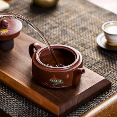 Full Handmade Yixing Zisha Teapot [Yiqie You Wei] (Zi Ni – 250ml)