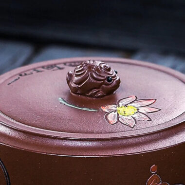Full Handmade Yixing Zisha Teapot [Yiqie You Wei] (Zi Ni – 250ml)