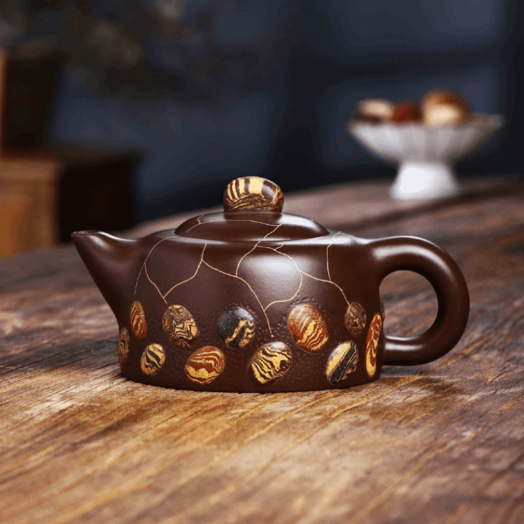 Full Handmade Yixing Zisha Teapot [Yuhua Stone] (Lao Zi Ni – 380ml)
