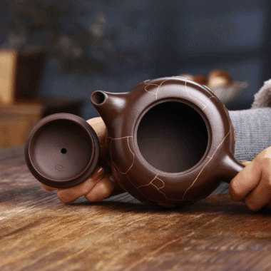 Full Handmade Yixing Zisha Teapot [Yuhua Stone] (Lao Zi Ni – 380ml)