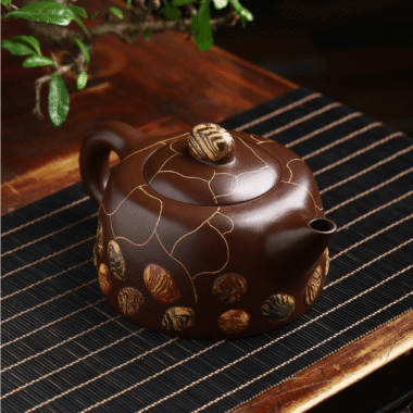 Full Handmade Yixing Zisha Teapot [Yuhua Stone] (Lao Zi Ni – 380ml)