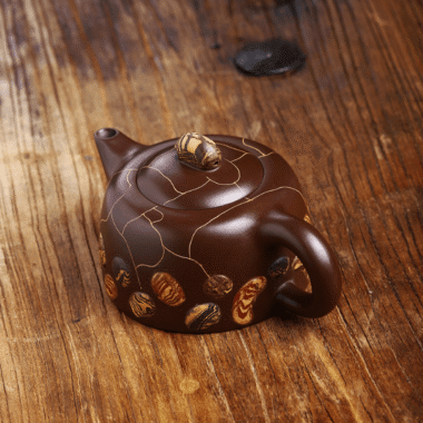 Full Handmade Yixing Zisha Teapot [Yuhua Stone] (Lao Zi Ni – 380ml)