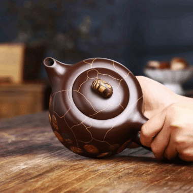 Full Handmade Yixing Zisha Teapot [Yuhua Stone] (Lao Zi Ni – 380ml)