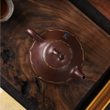 Full Handmade Yixing Zisha Teapot [Zhi Yu Shao Feng] (Lao Zi Ni – 300ml)