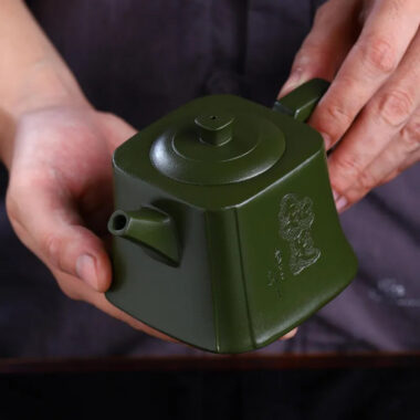 Full Handmade Yixing Zisha Teapot [Zhizu Changle] (Douqing Sha – 260ml)
