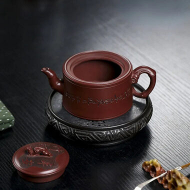 Full Handmade Yixing Zisha Teapot [Zhu Bao Ping An] (Long Xue Sha – 200ml)