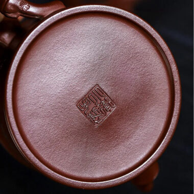 Full Handmade Yixing Zisha Teapot [Zhu Bao Ping An] (Long Xue Sha – 200ml)