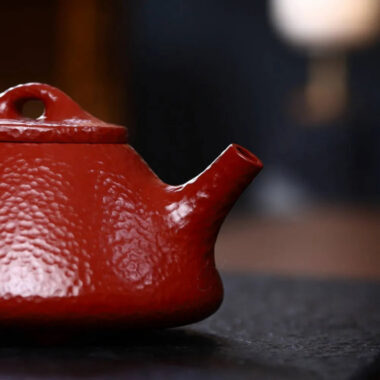 Full Handmade Yixing Zisha Teapot [Ziye Shi Piao Pot] (Dahongpao – 200ml)