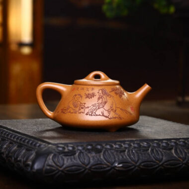 Full Handmade Yixing Zisha Teapot [Ziye Shi Piao Pot] (Wucai Lao Duan Ni – 280ml)