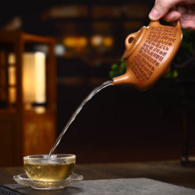 Full Handmade Yixing Zisha Teapot [Ziye Shi Piao Pot] (Wucai Lao Duan Ni – 280ml)