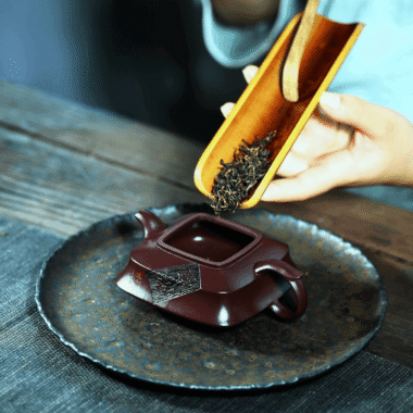 Full Handmade Yixing Zisha Teapot [Zui Mei] (Zi Jia Ni – 200ml)