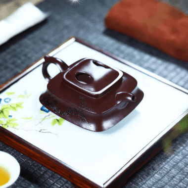 Full Handmade Yixing Zisha Teapot [Zui Mei] (Zi Jia Ni – 200ml)