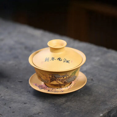 Handmade Yixing Zisha Gaiwan [Spring of Jiangnan] (Huangjin Duan Ni – 150ml)