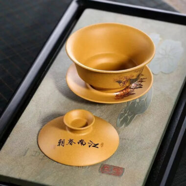 Handmade Yixing Zisha Gaiwan [Spring of Jiangnan] (Huangjin Duan Ni – 150ml)