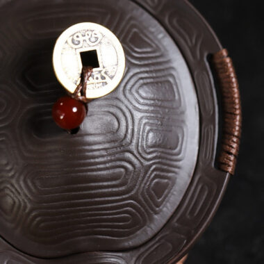 Handmade Yixing Zisha Hand-Grab Pot / Teapot [Wealthy] (Zhu Ni – 130ml)