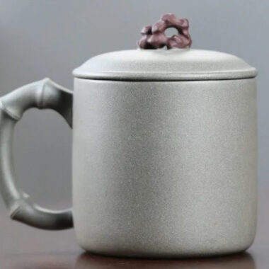 Handmade Yixing Zisha Tea Mug [Shi Lai Yun Zhuan] (Duan Ni – 450ml)