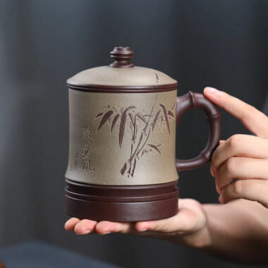 Handmade Yixing Zisha Tea Mug with Filter [Zui Chunfeng Zhu Jie] (Zi Ni / Duan Ni – 470ml)